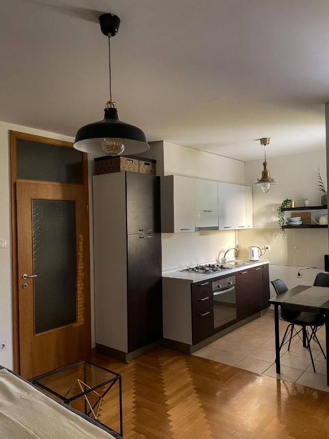 Apartman Welcome To Tresnjevka Zagreb Eksteriør billede