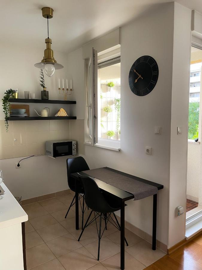 Apartman Welcome To Tresnjevka Zagreb Eksteriør billede